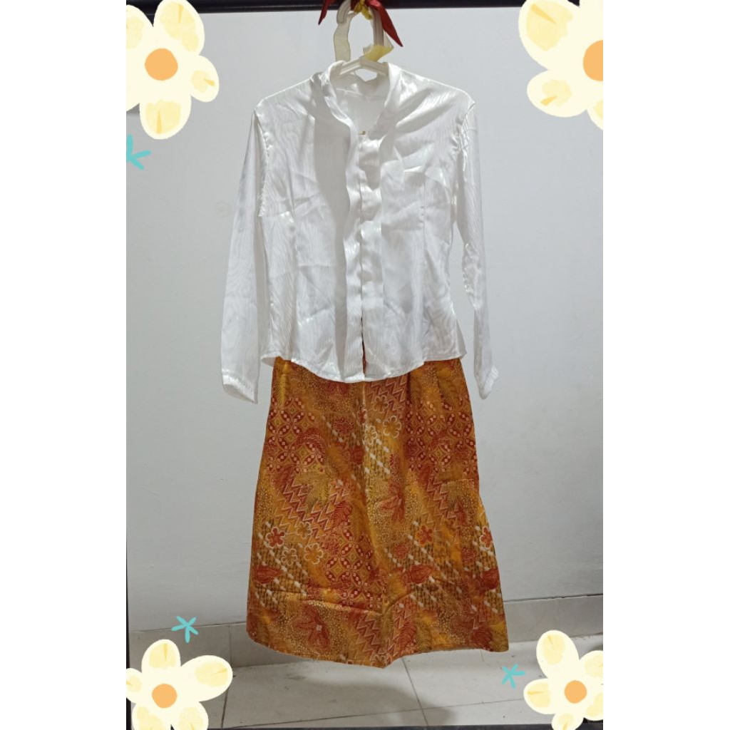 Set Batik Kebaya Anak Perempuan Usia 5-7 thn (preloved)