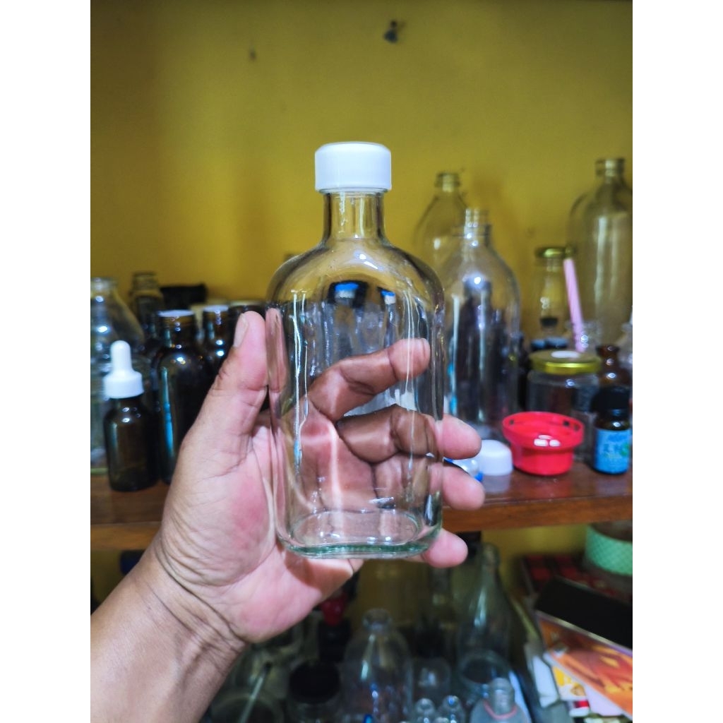 botol kaca gepeng 250ml / botol madu 250ml / botol 250ml tutup ulir plastik