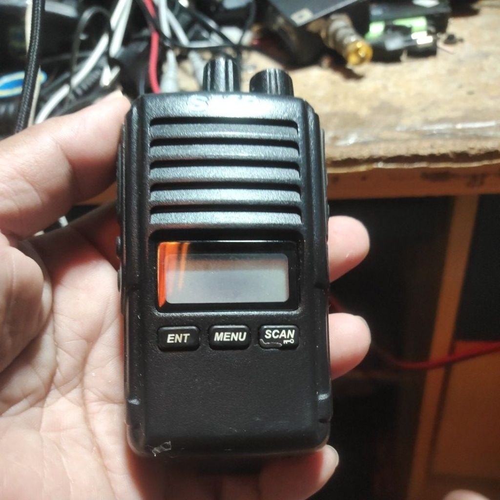 HT SMP 458U04 HT UHF TRANSCEIVER FM