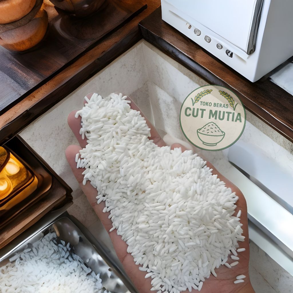 

KETAN PUTIH SOLO 1KG