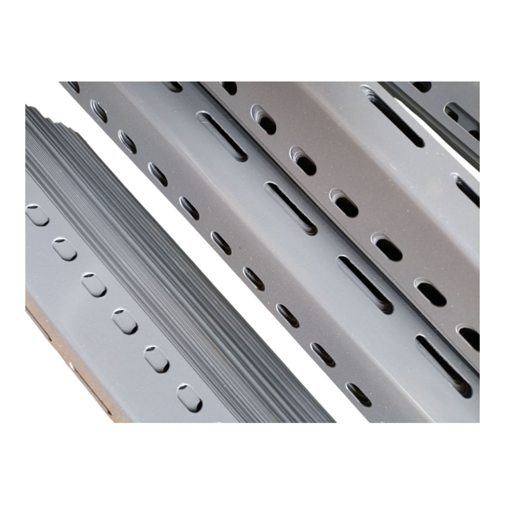 Besi Siku Lubang Bahan Rak Ukuran 35x35x1mm Panjang 50cm