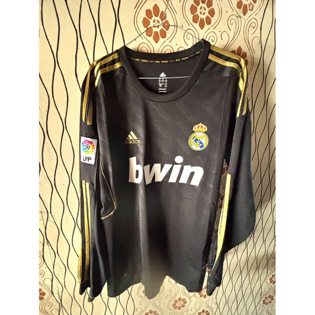 Jersey Real Madrid longsleeve 2011/12 size L