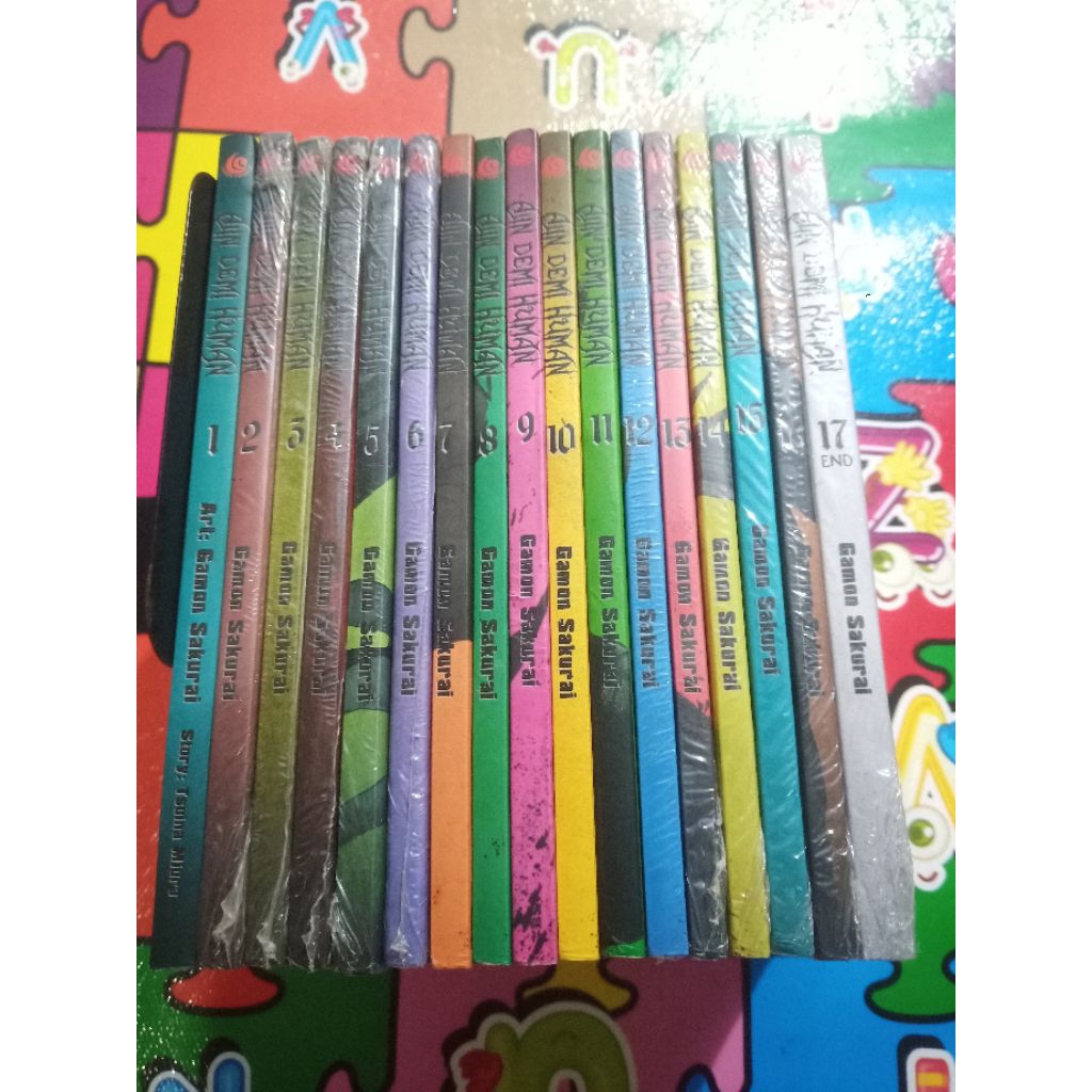 Set Ajin Demi Human 1 - 17 End Bekas