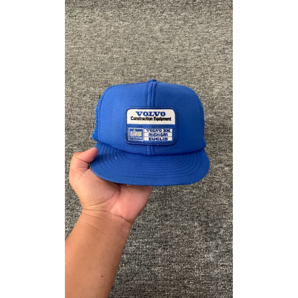 VTG Volvo Trucker hat cap snapback 90’s patch trucking euclid michigan bm