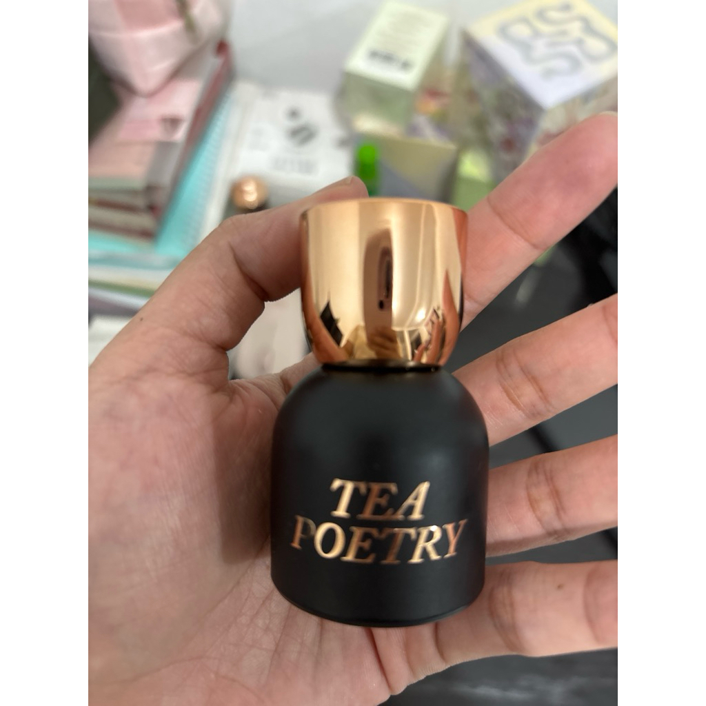 

Mykonos Tea Poetry 15 ml Preloved 1x semprot, no box