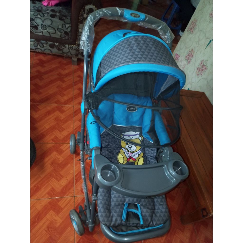 Stroller baby Pliko