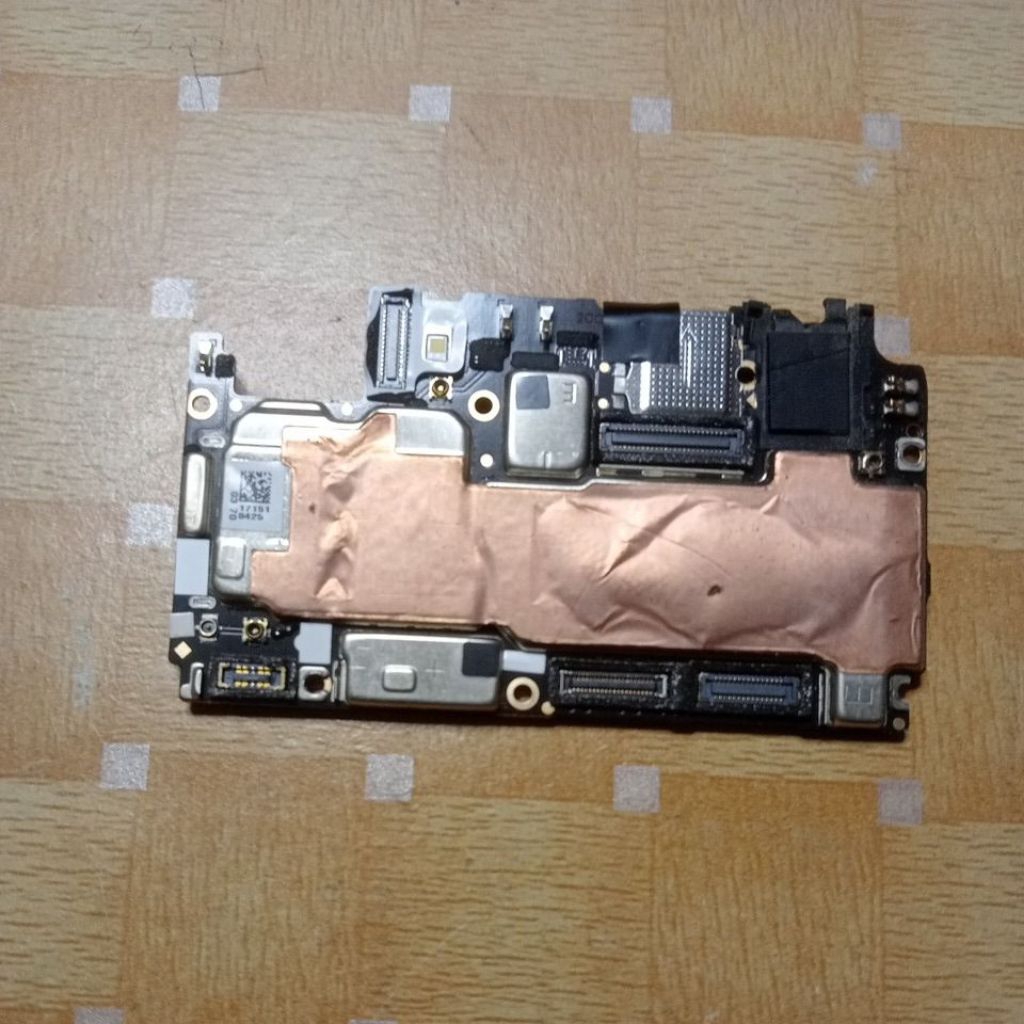 mesin Oppo a71 2018 cph 1801 nyala normal