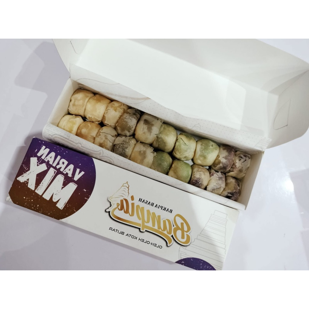 

BAMPIA VARIAN MIX BAKPIA BASAH MIX ISI 20 BIJI OLEH - OLEH KHAS BLITAR