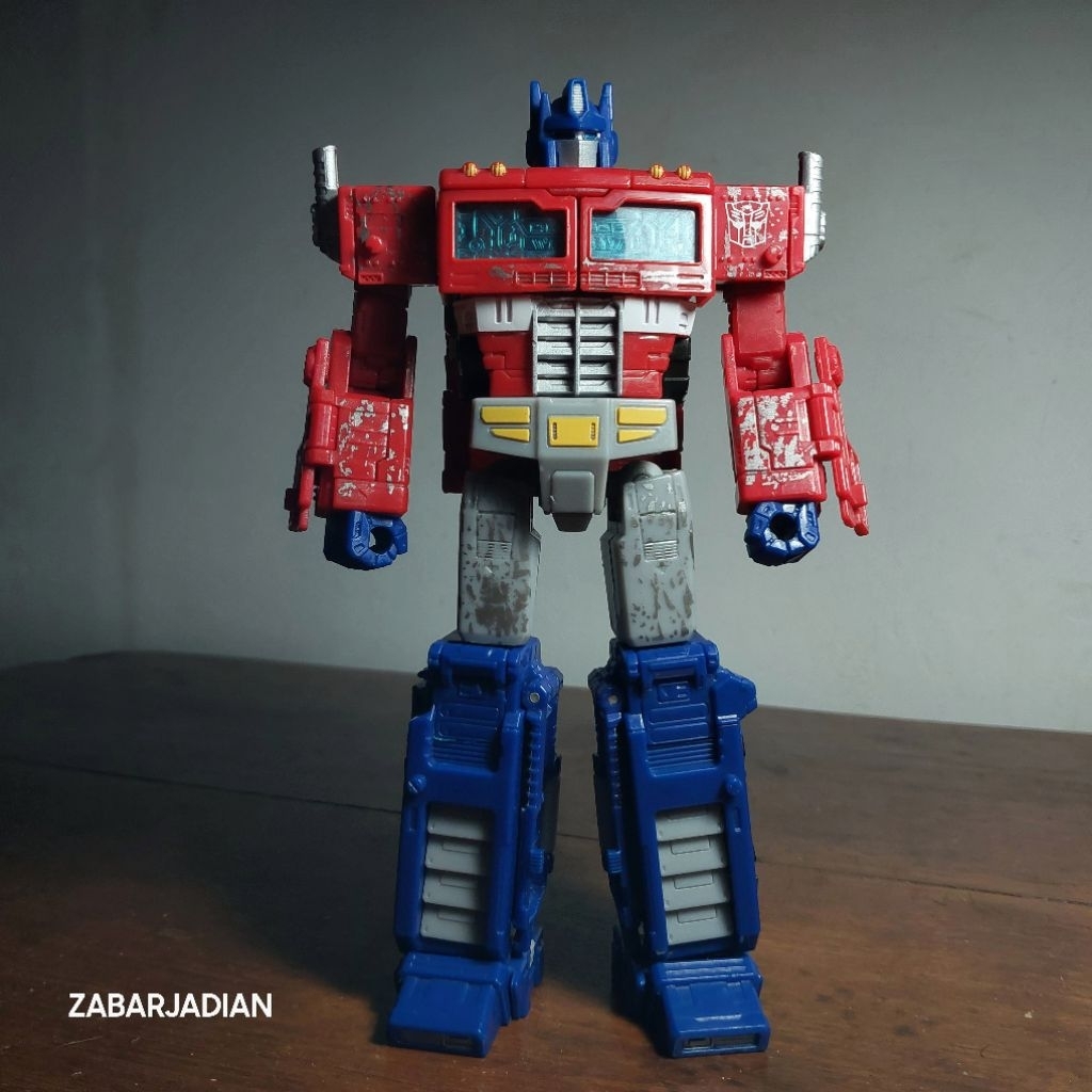 Transformers WFC Siege Optimus Prime