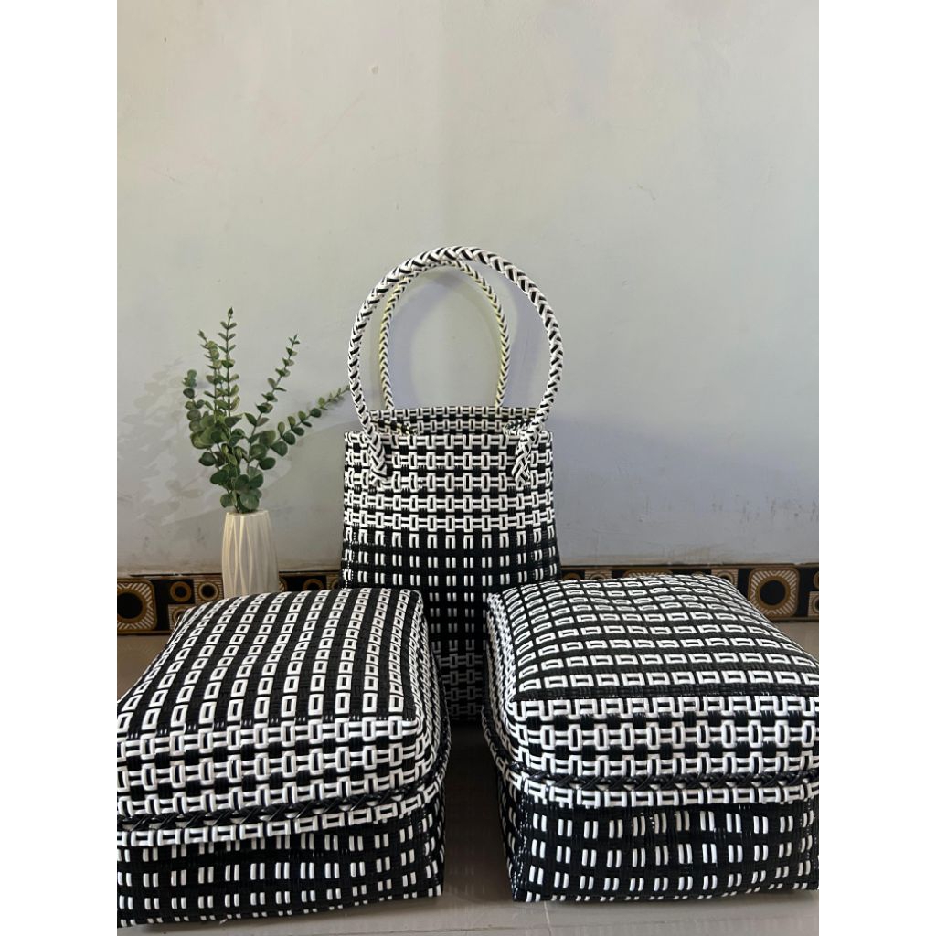 tas pejati anyaman jaly-jaly isi 2 sokasi