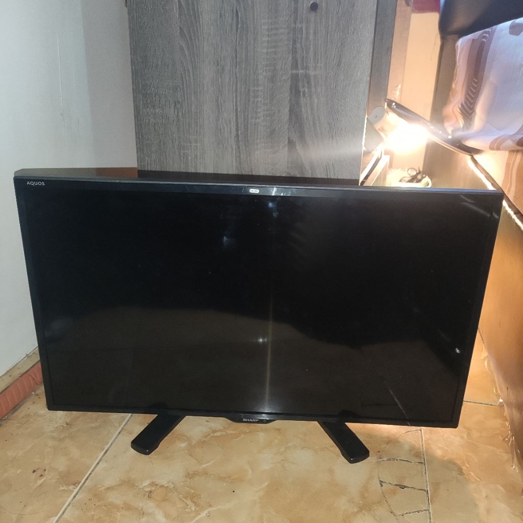 TV BEKAS 24'INCH SHARP AQUOS NORMAL MASIH MULUS