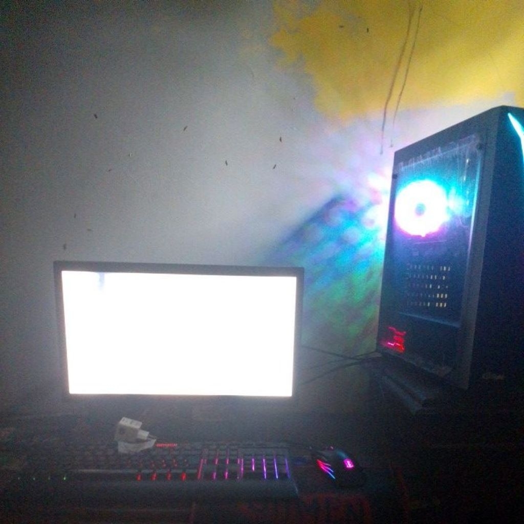 komputer gaming satu set