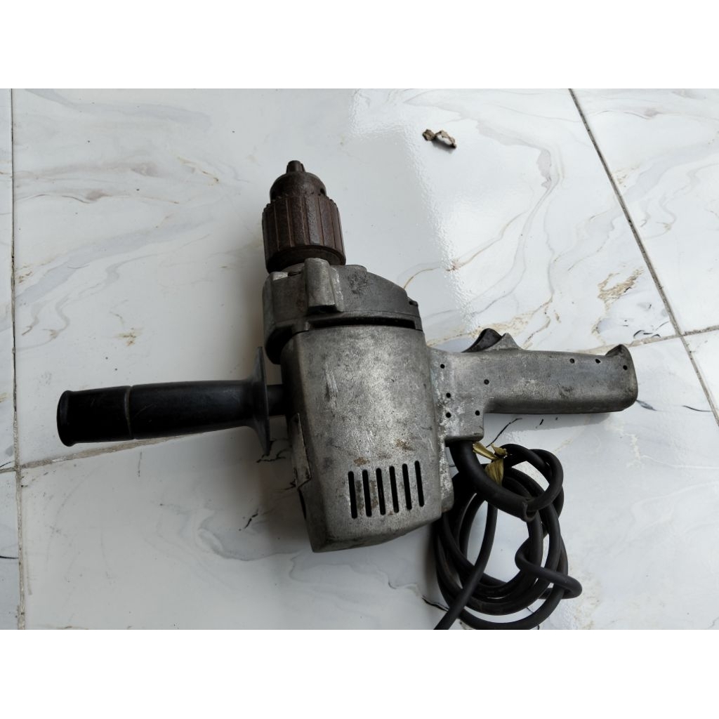 MESIN BOR 16MM MAKITA 6016 50-60HZ NO700MIN 480W KONDISI BEKAS SIAP PAKAI KERJA