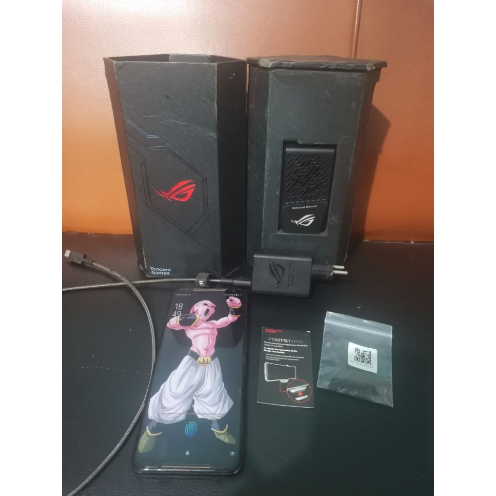 Rog Phone 2 Ultimate 12/512 Second Used Normal Pemakaian Pribadi