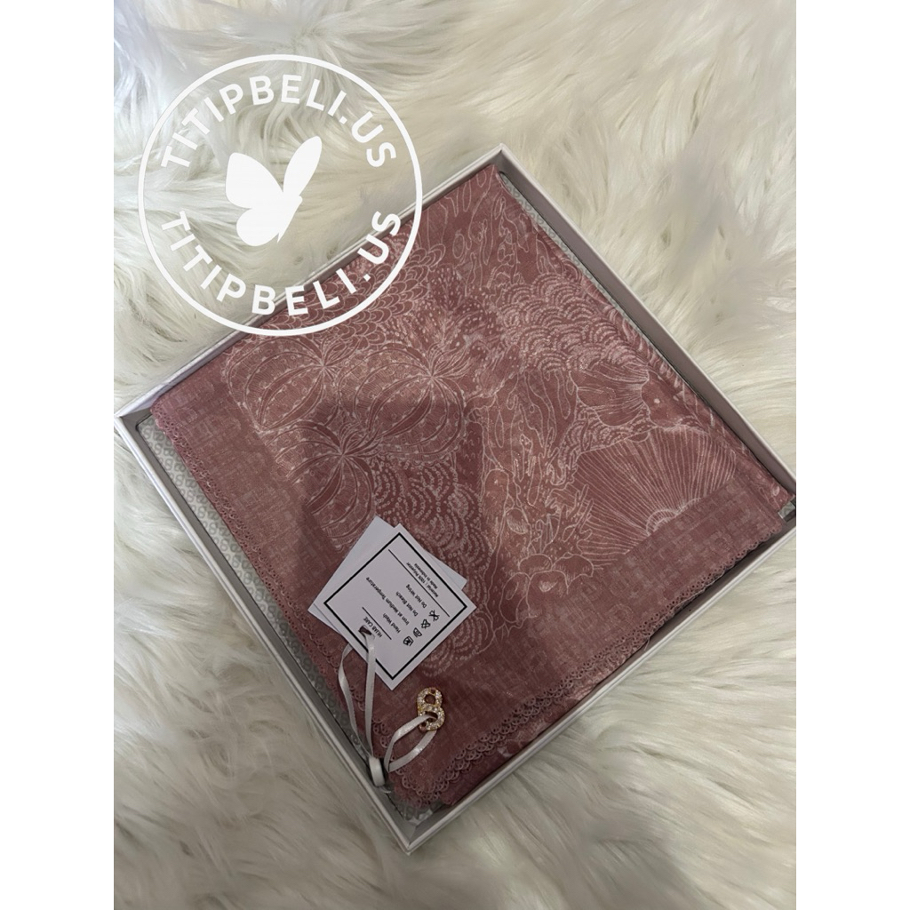 Buttonscraves Bora Bora Horizon