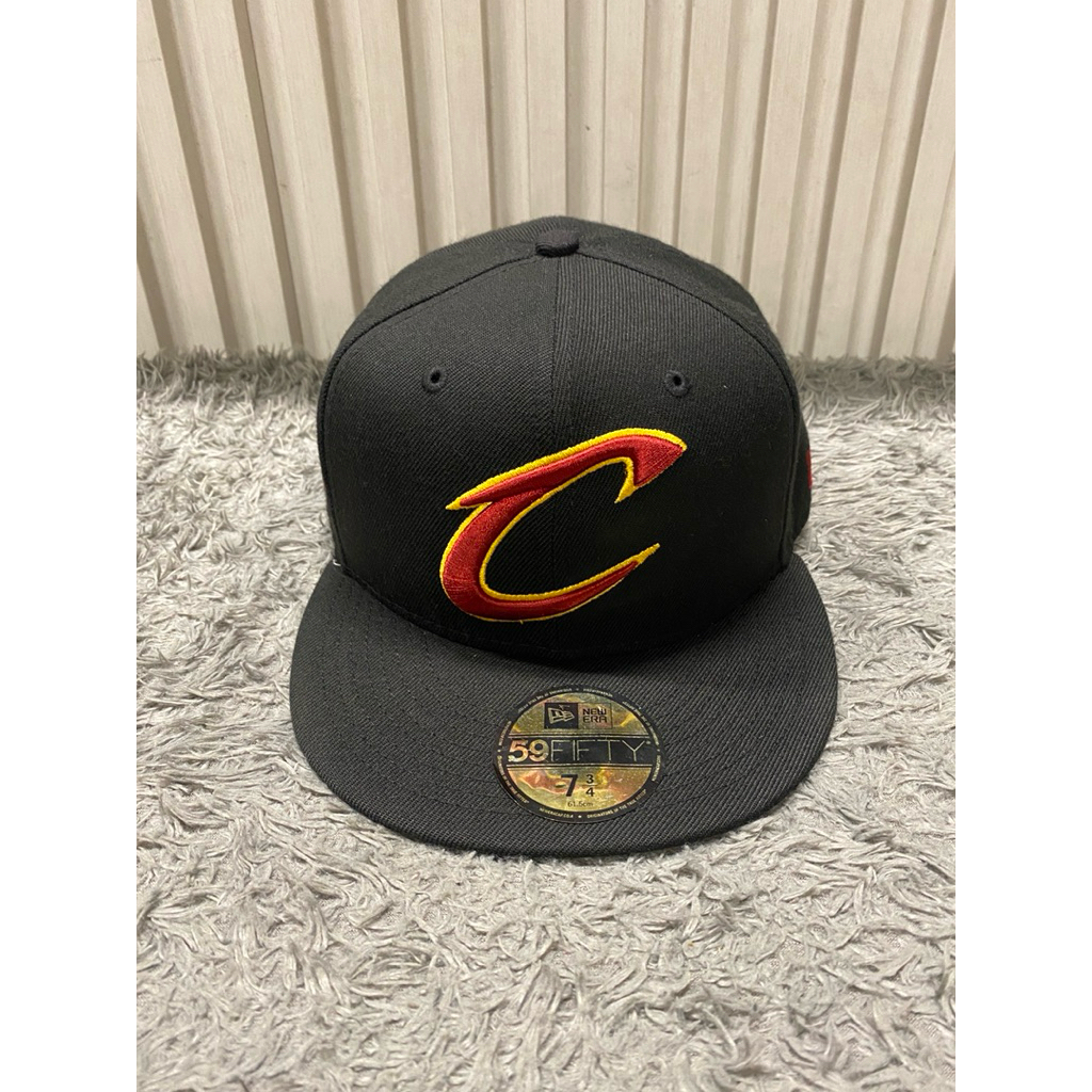 TOPI NE CAVALIERS