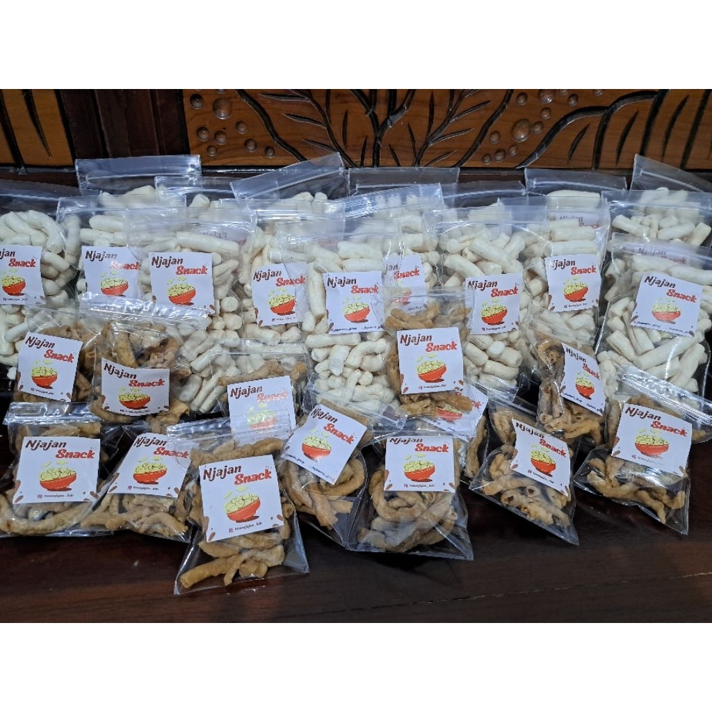 

Snack camilan murah bisa dijual kembali (usus, krupuk tongkol, basreng)