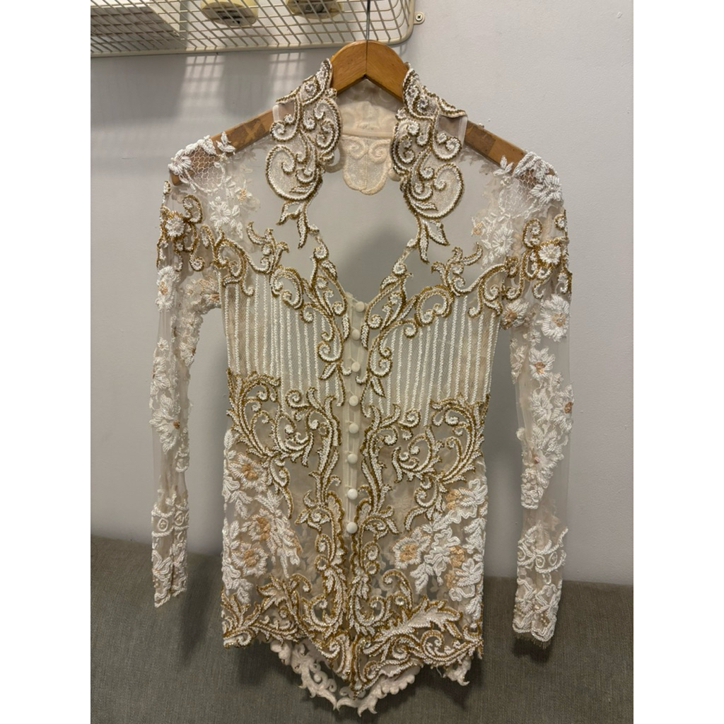 Kebaya Pengantin Jahit