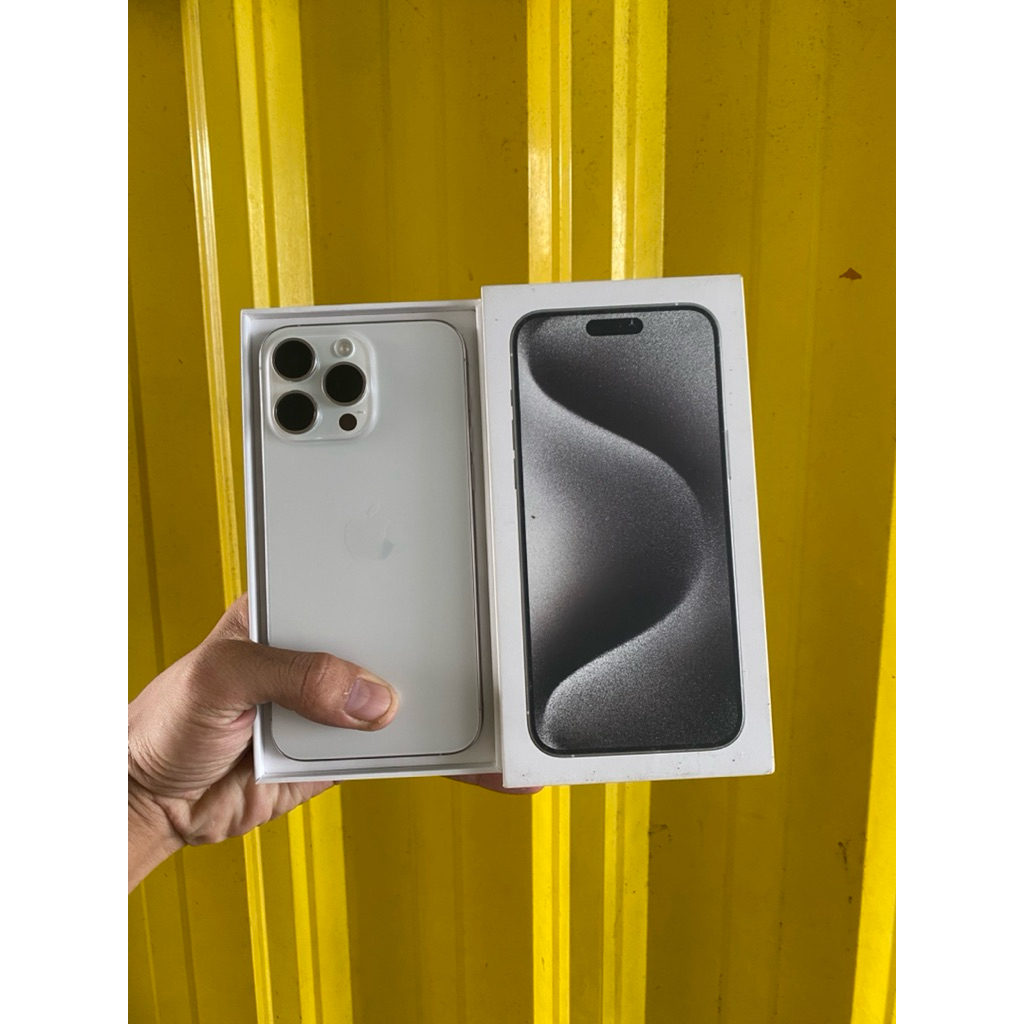 iPhone 15 pro max 1tb iBox