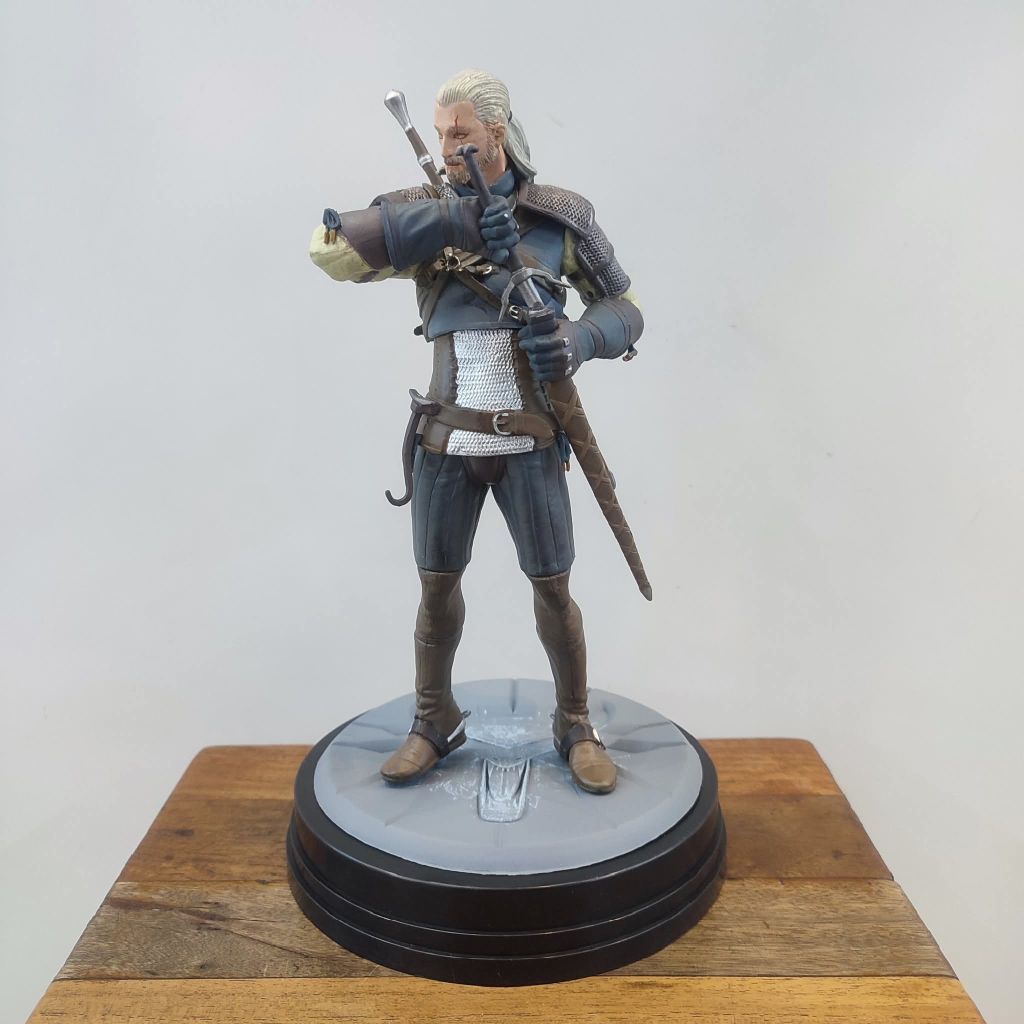 Mainan action figure witcher 3 wild hunt McFarlane Toys The Witcher 3 The Wild Hunt Geralt of Rivia 