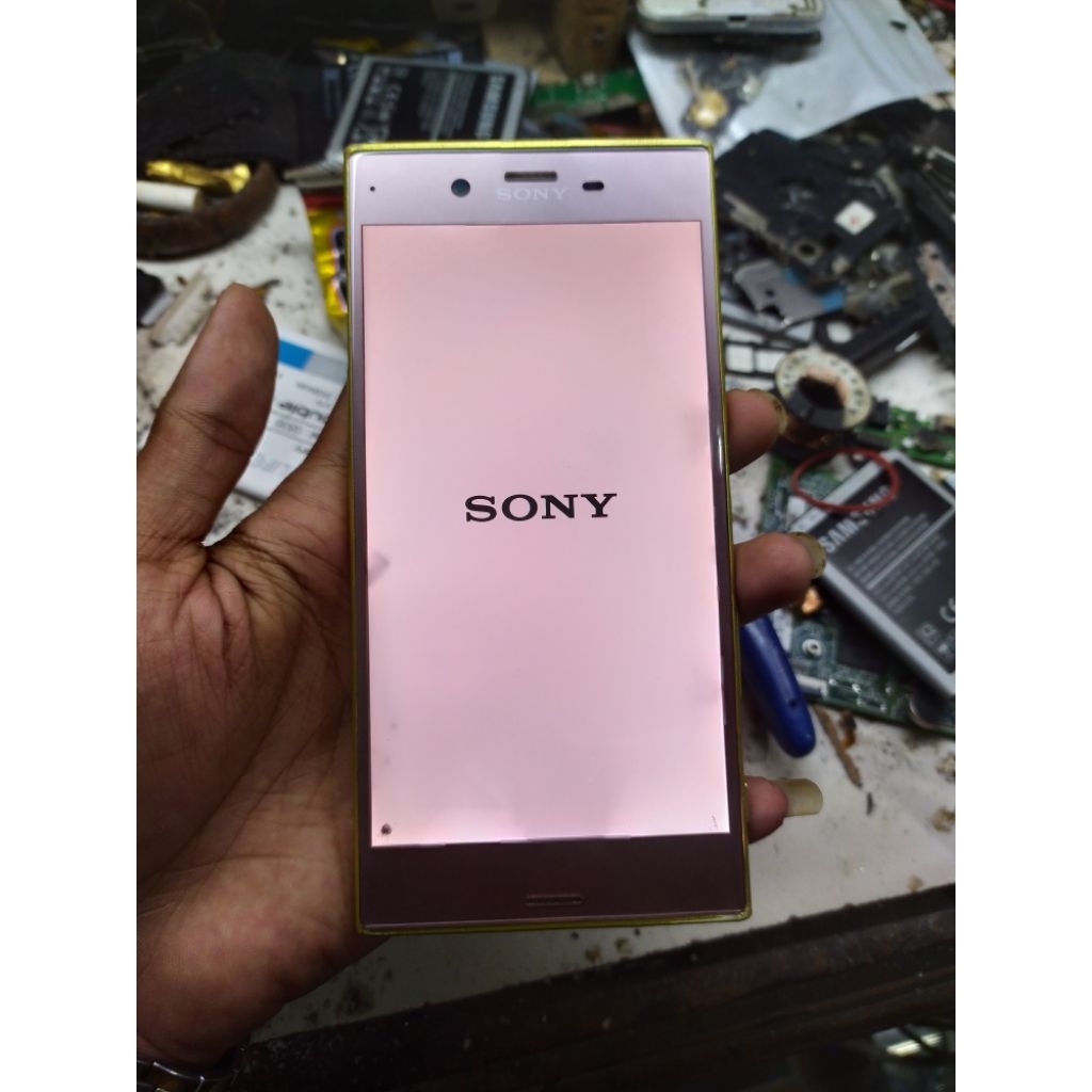 LCD SONY XPERIA XZS COPOTAN