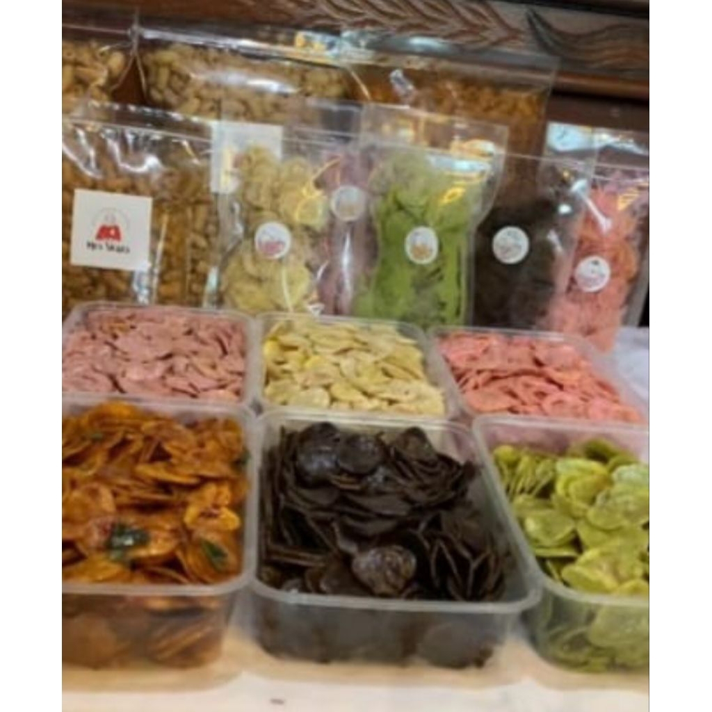 

Kripik pisang varian rasa