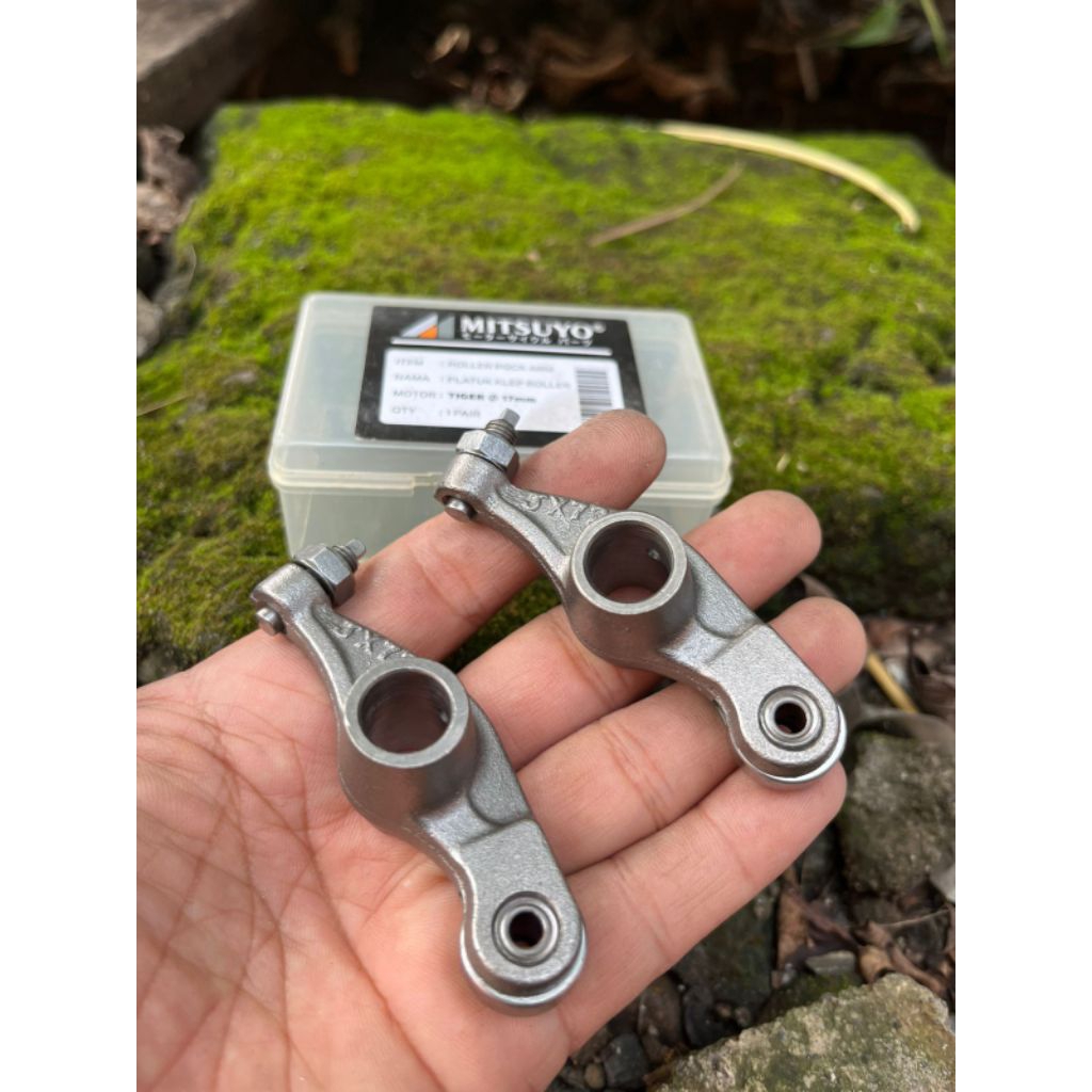 TEMPLAR ROLER ROCKER ARM HONDA GL PRO MEGAPRO TIGER  D17  TANGKAI PANJANG