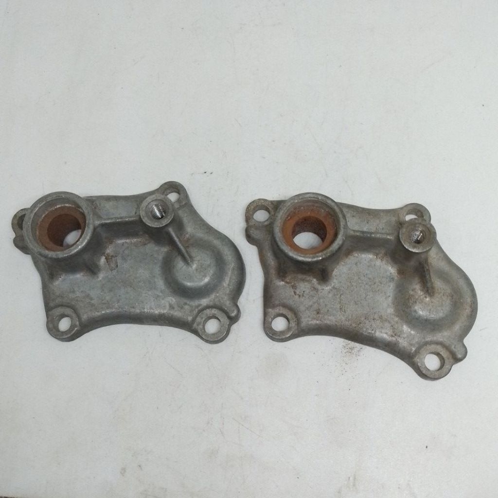 TUTUP COVER OVERAN PERSNELENG GIGI GEAR YAMAHA DT100X 100 125 NOS