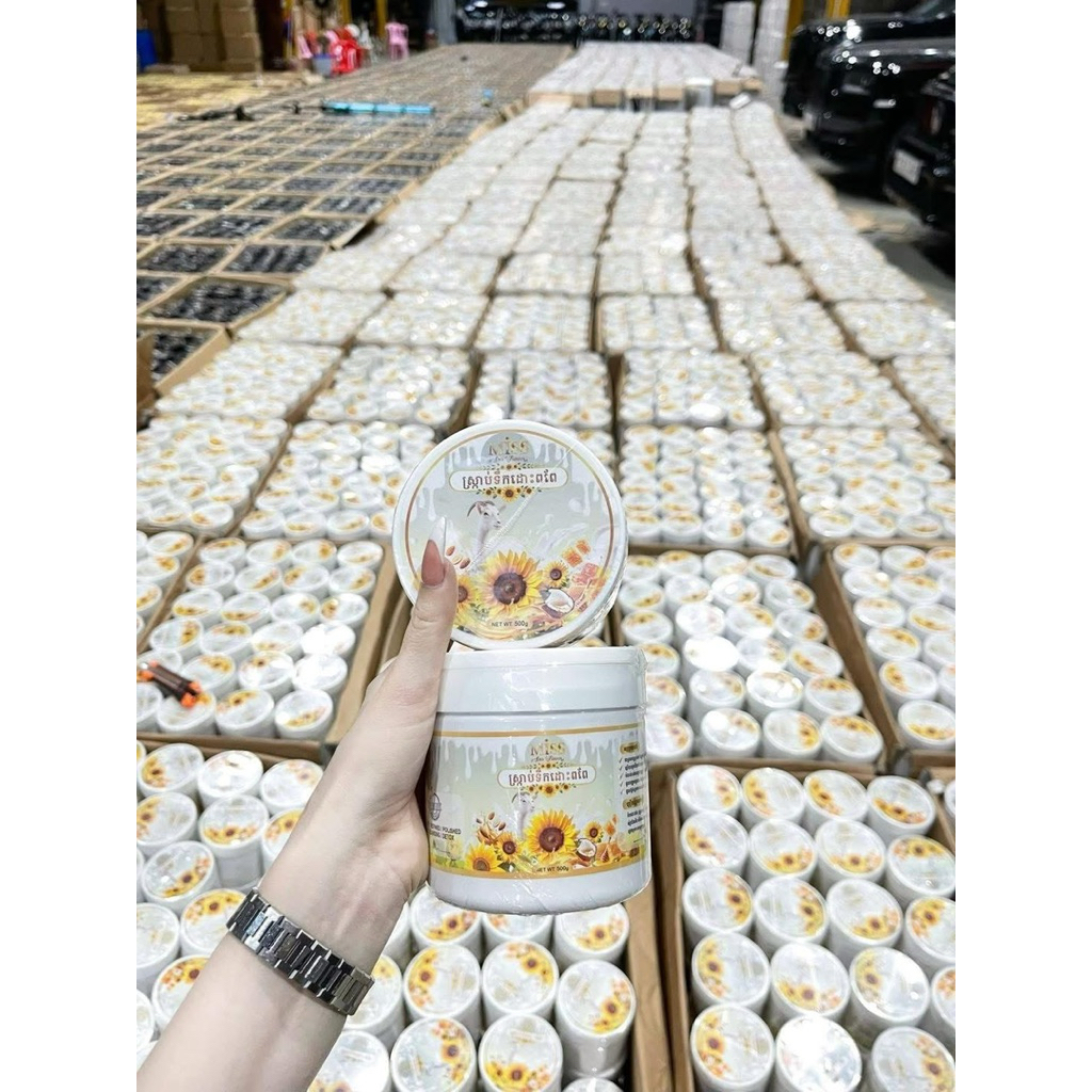 MISS SUNFLOWER GOAT MILK SCRUB