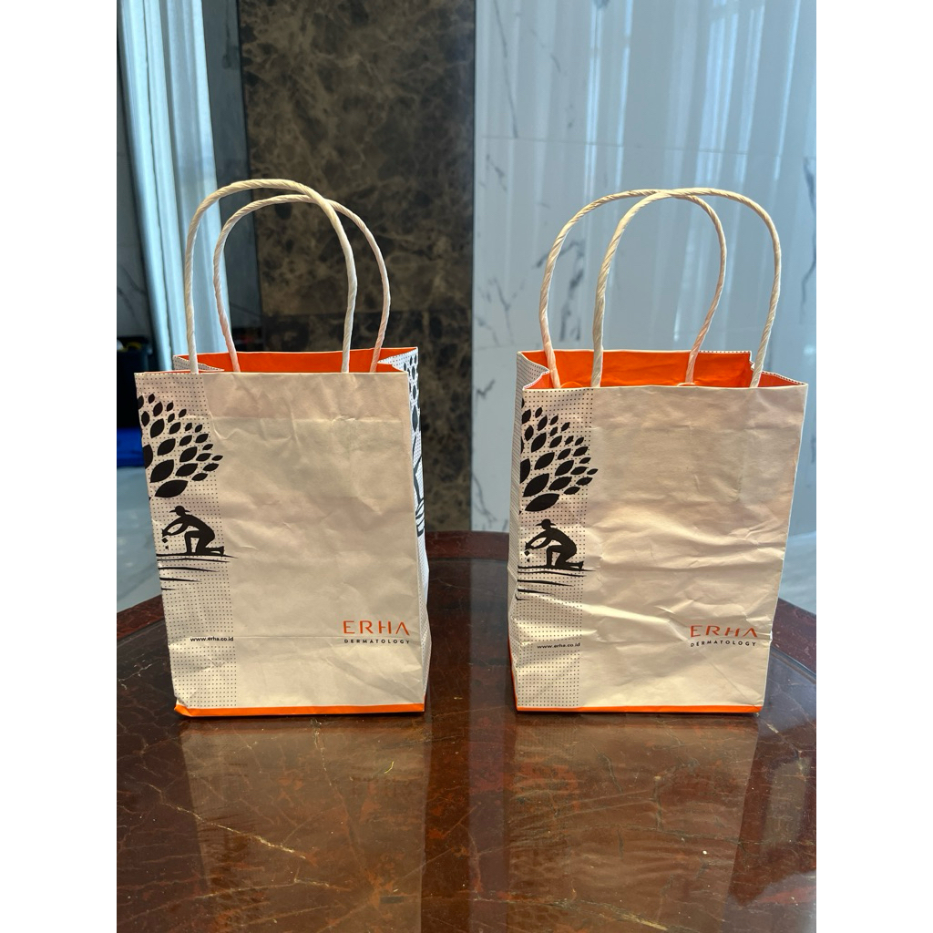 

Paper Bag Erha Dermatology