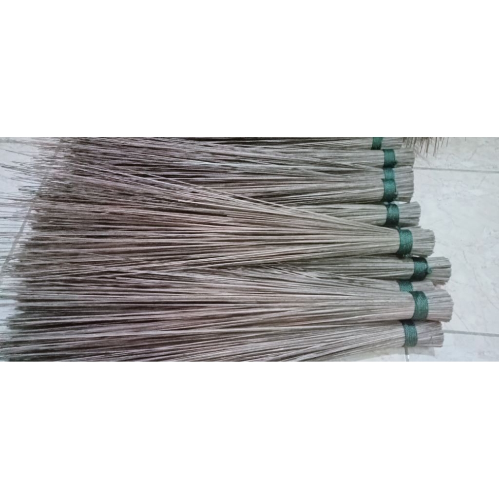 sapu lidi taman TANPA GAGANG