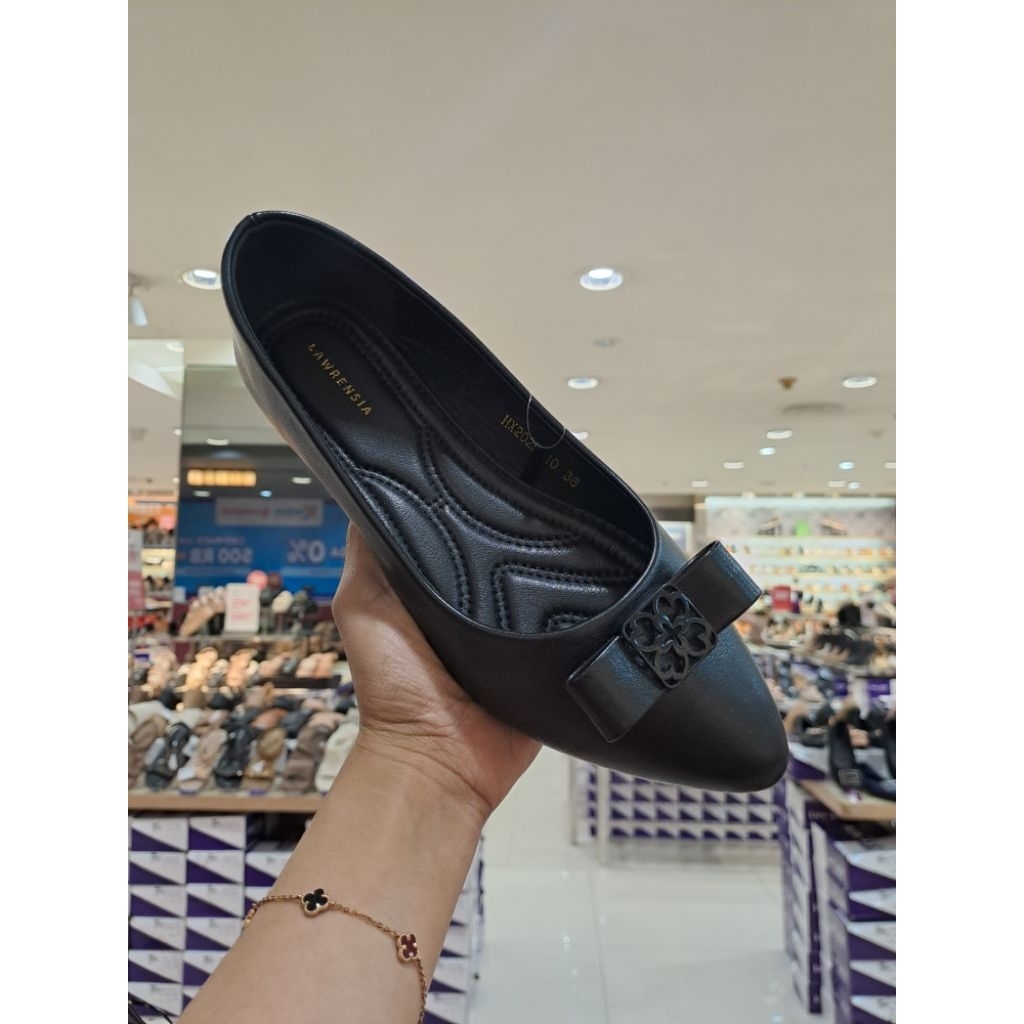 sepatu wanita lawrensia 100% original by matahari