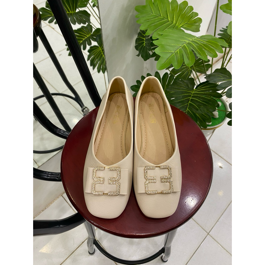 PANSUS IMPORT WANITA