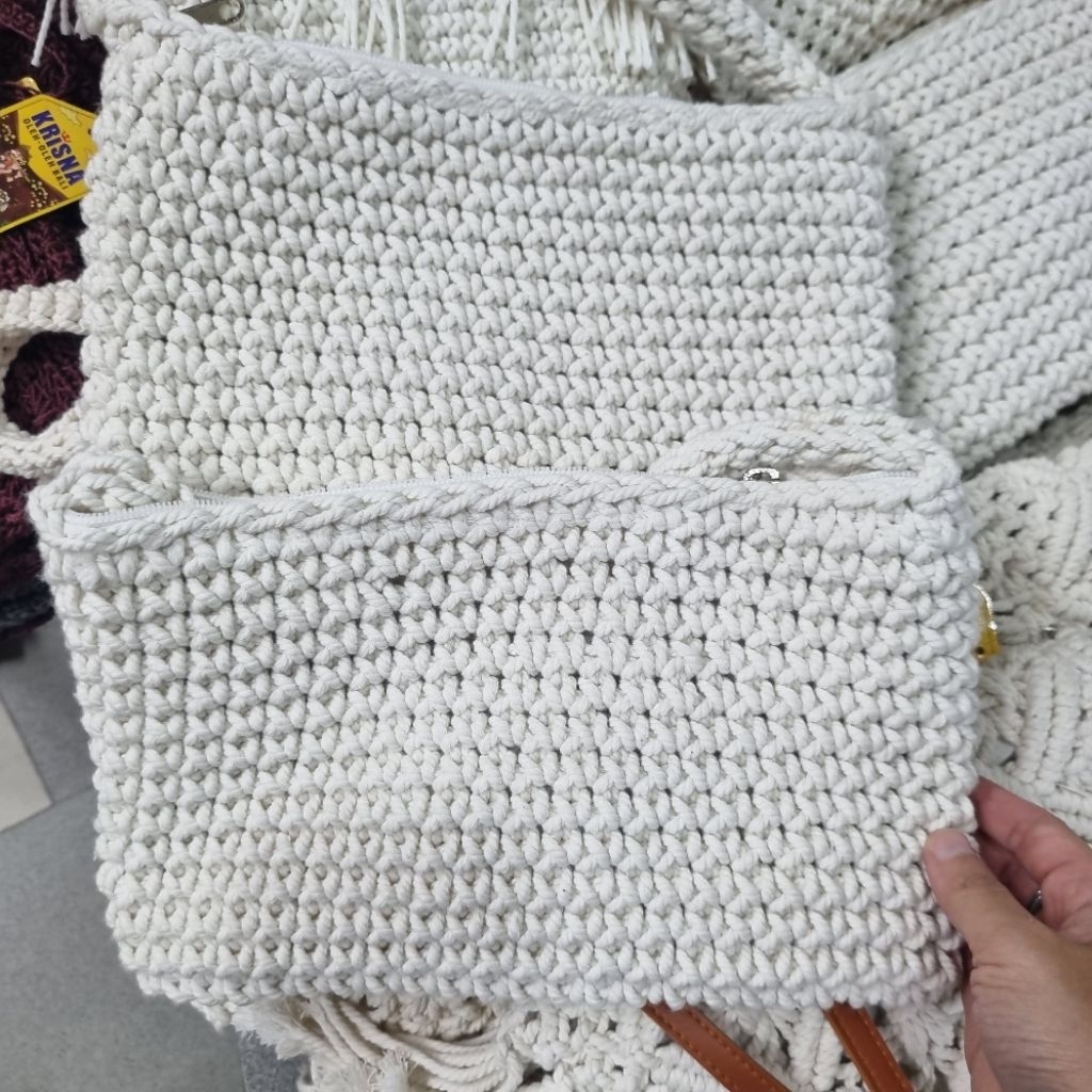 TAS MAKRAM RAISA KRISNA. OLEH OLEH BALI. TAS TANGAN WANITA. HANDBAG MACRAME