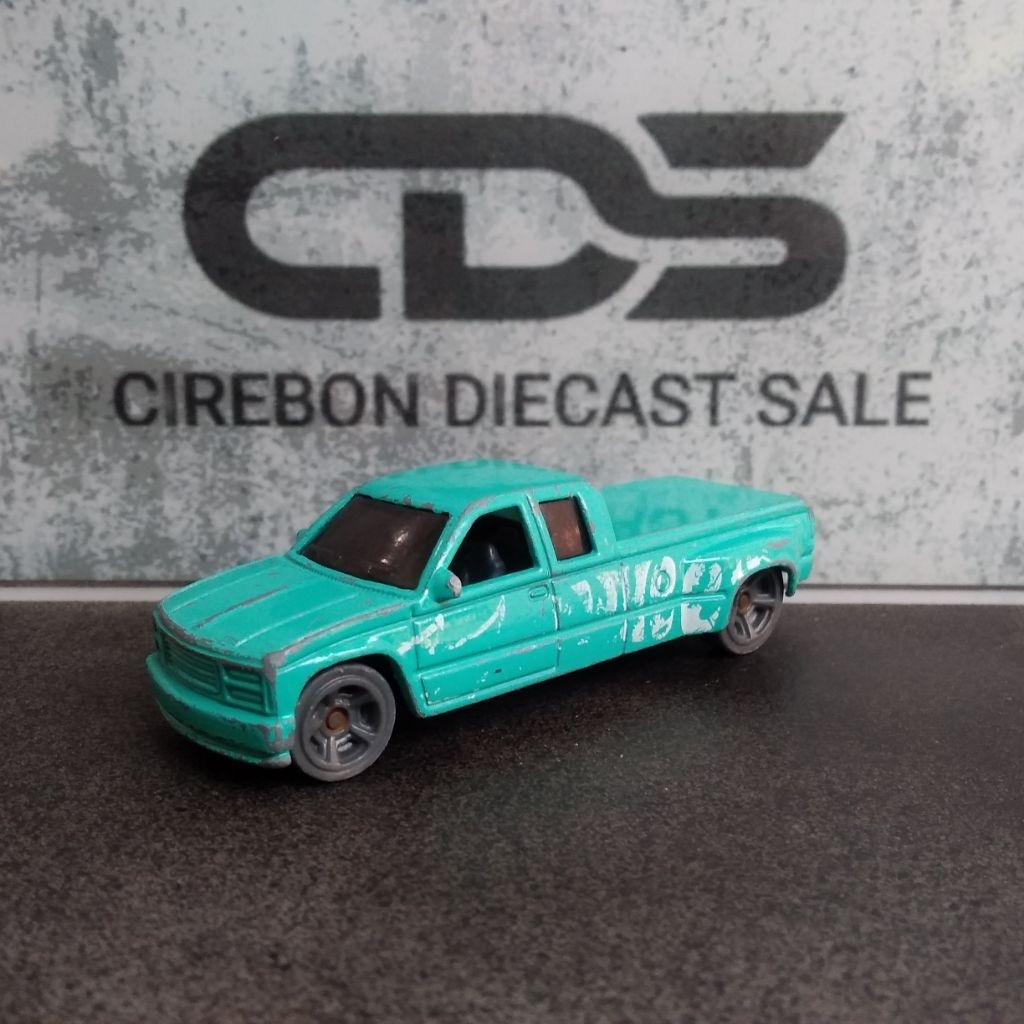 Hot Wheels Customized C3500 Loose 5 Pack Exclusive