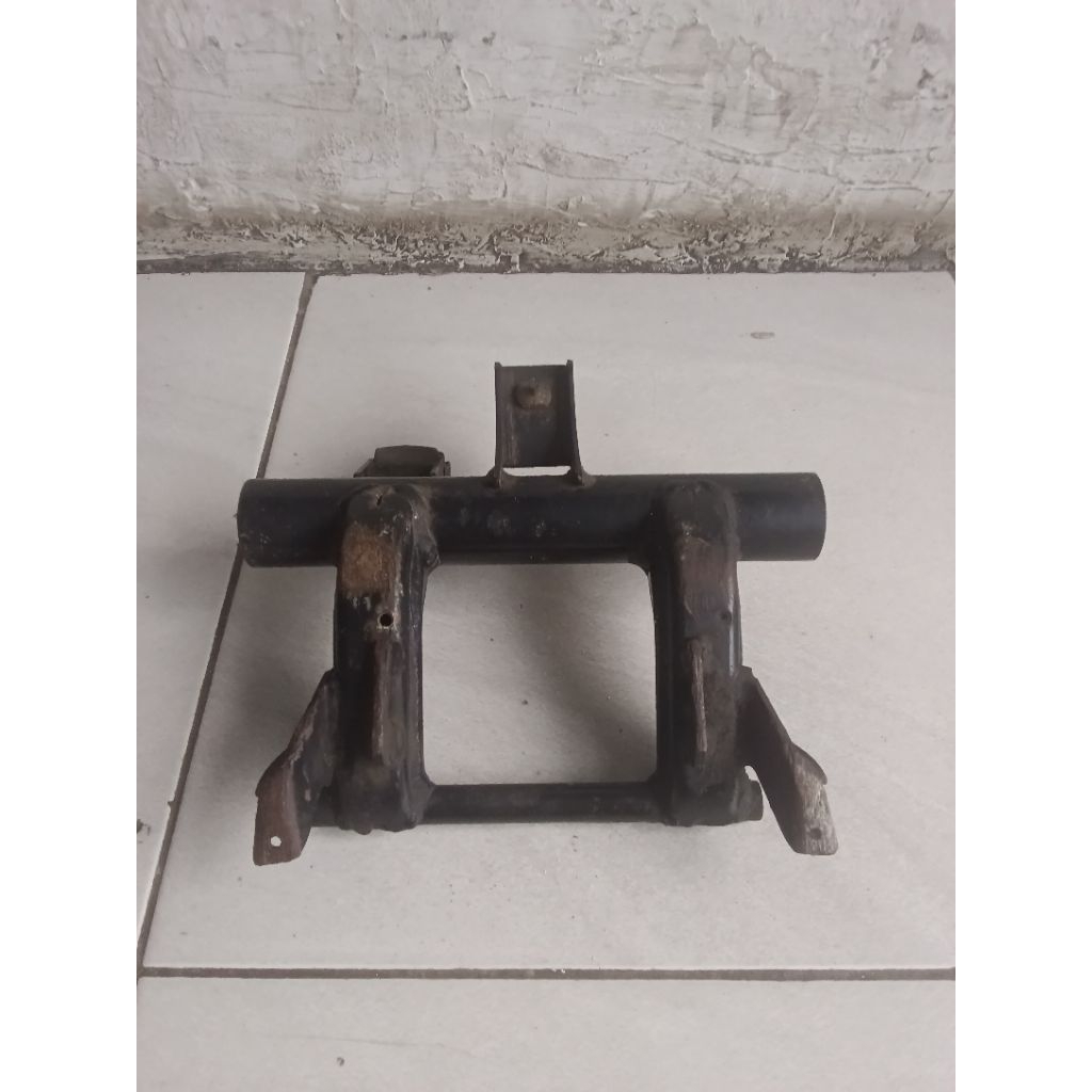 engine mounting PCX CBU led Vietnam