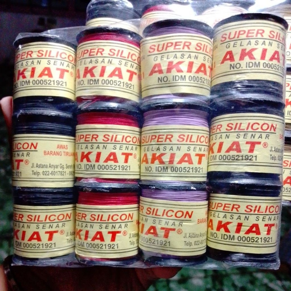 Gelasan Unyil AKIAT Senar Layangan Kecil Benang Senar Layangan Gelasan COBRA VIKING GILLET Senar Uny