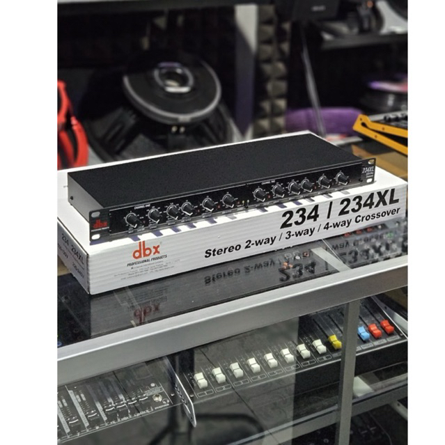 CROSSOVER DBX 2 CHANEL 2 3 WAY STEREO DAN 4 WAY MONO