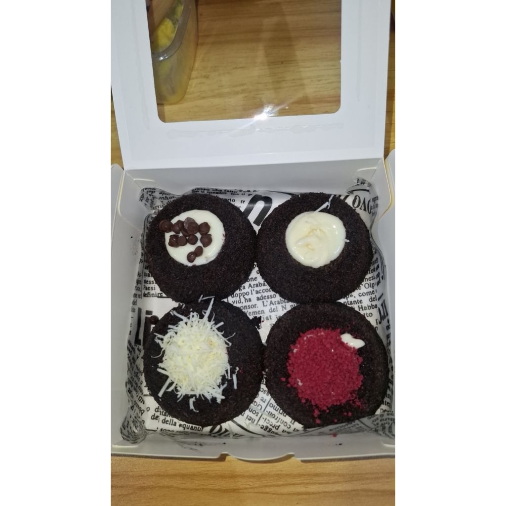 Bolu ketan hitam mini isi 4