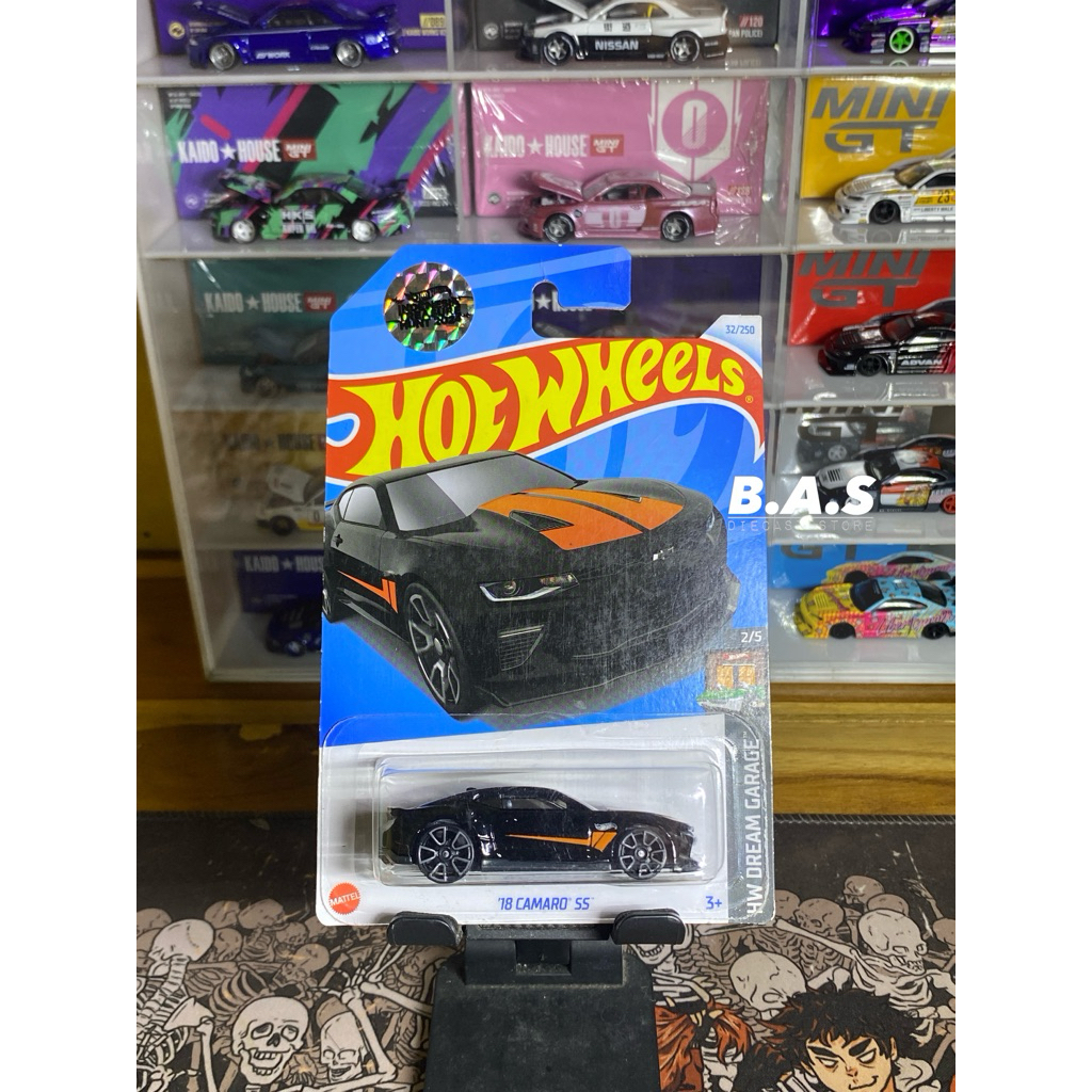 Hot Wheels 18 Camaro SS Hitam ex ITH