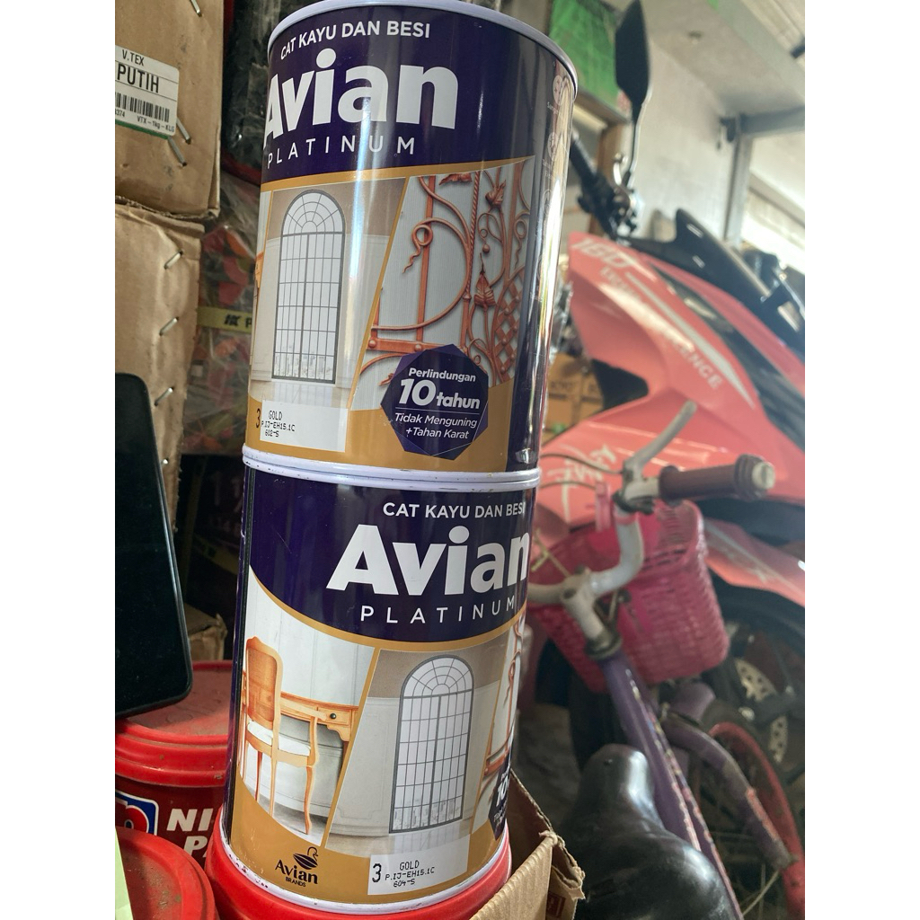 CAT KAYU DAN BESI AVIAN PLATINUM EMAS TIDAK MENGUNING DAN TAHAN KARAT