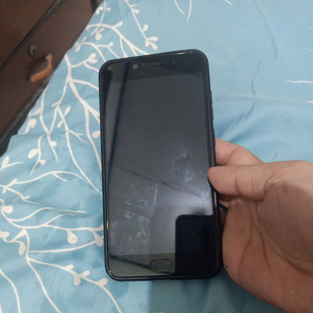 hp vivo v5 ram 4/64gb mulus (buat bahan)