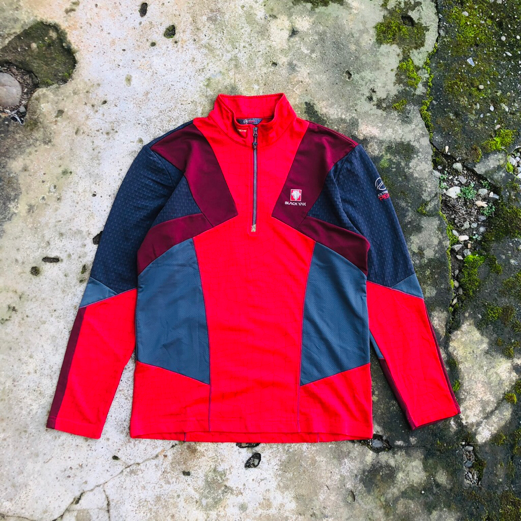 Half Zip baselayer Blackyak outdoor ( second/bekas )