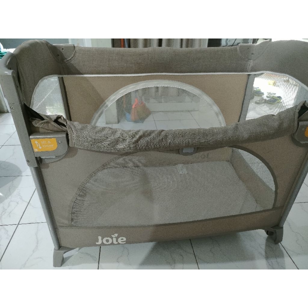 Box bayi/ babybox Joie Kubbie Sleep Preloved Bonus Matras