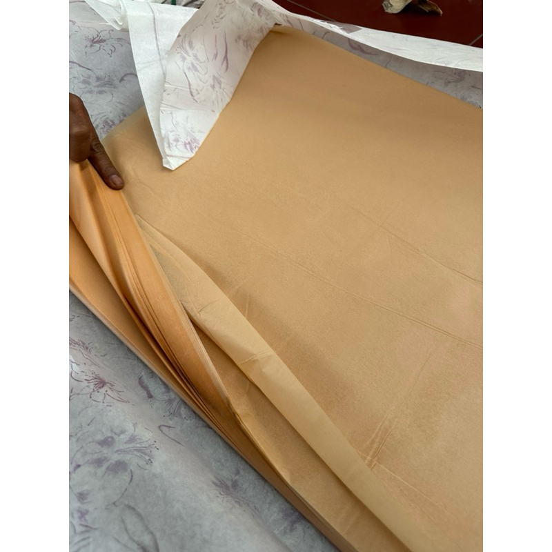 kertas layangan coklat semi kuning17 grm( MIRIP LITHO LAWAS) untuk layangan seot dijamin padatt
