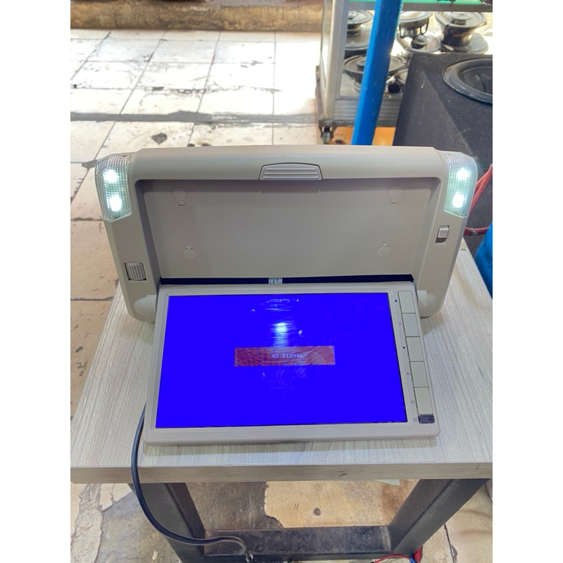 tv roof plafon Oem Toyota innova