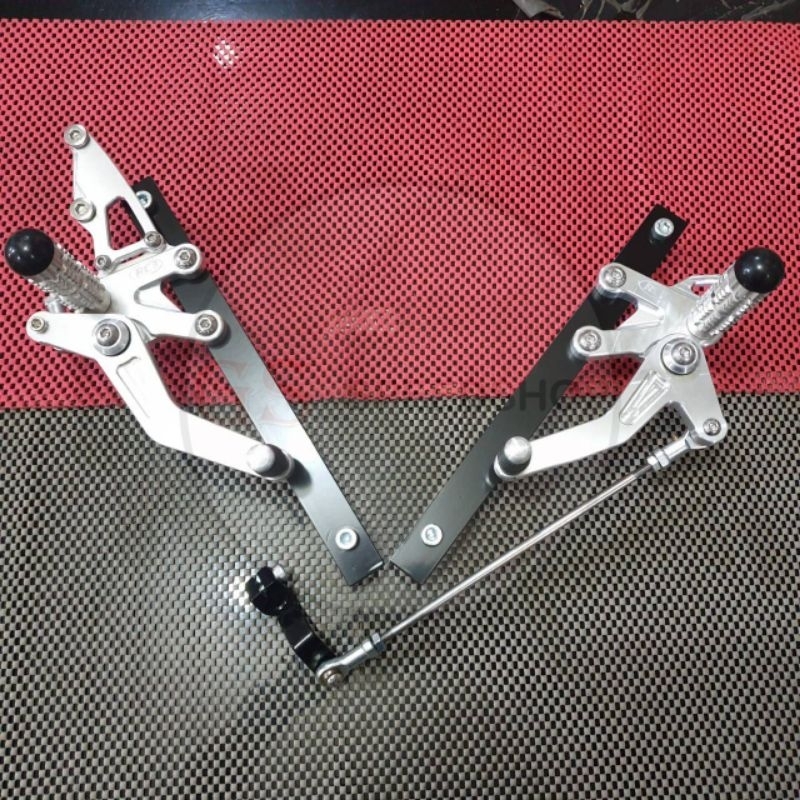Footstep Foot Step Bustep Tapakan Pijakan Kaki Depan UB Underbone RC3 Suzuki Satria FU150 FU 150 Kar