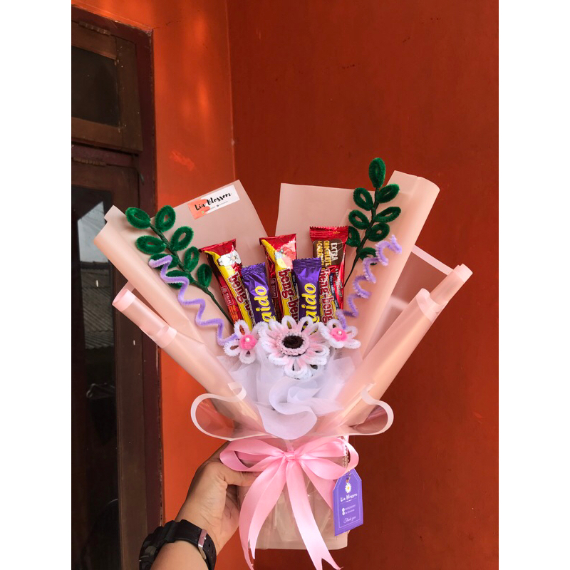 

Buket Snack Pipe Cleaner | Kawat Bulu Mercy