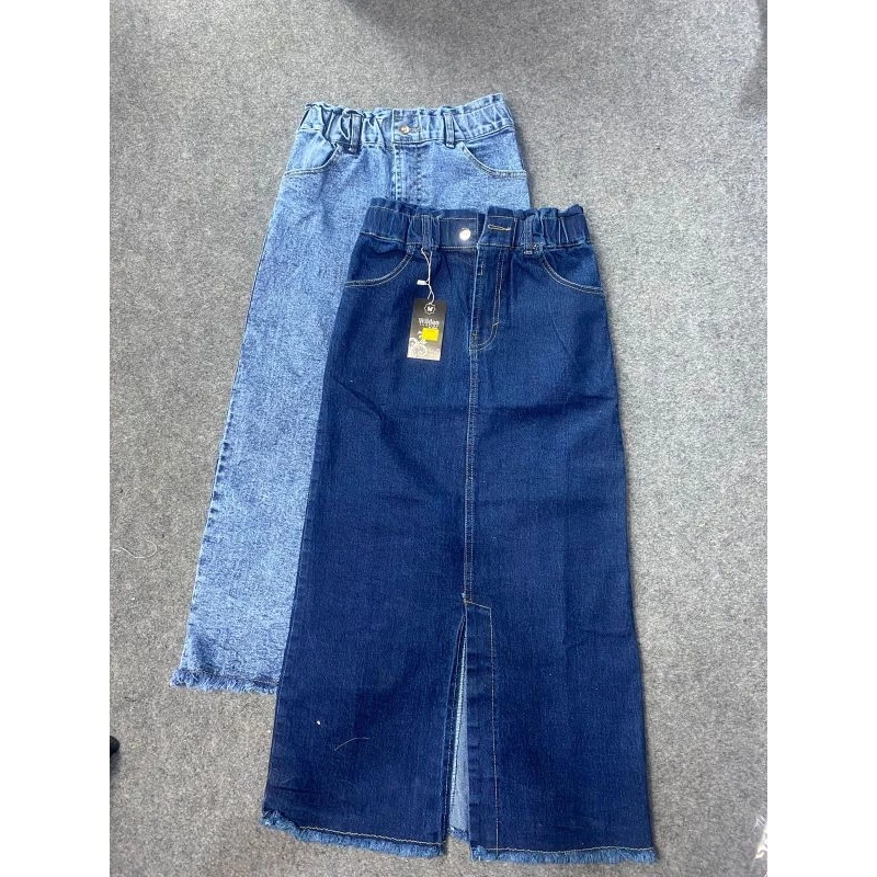 ROK JEANS WANITA  7/9 CORAL SKIRT JEANS BELAH DEPAN RAWIS BAWAH