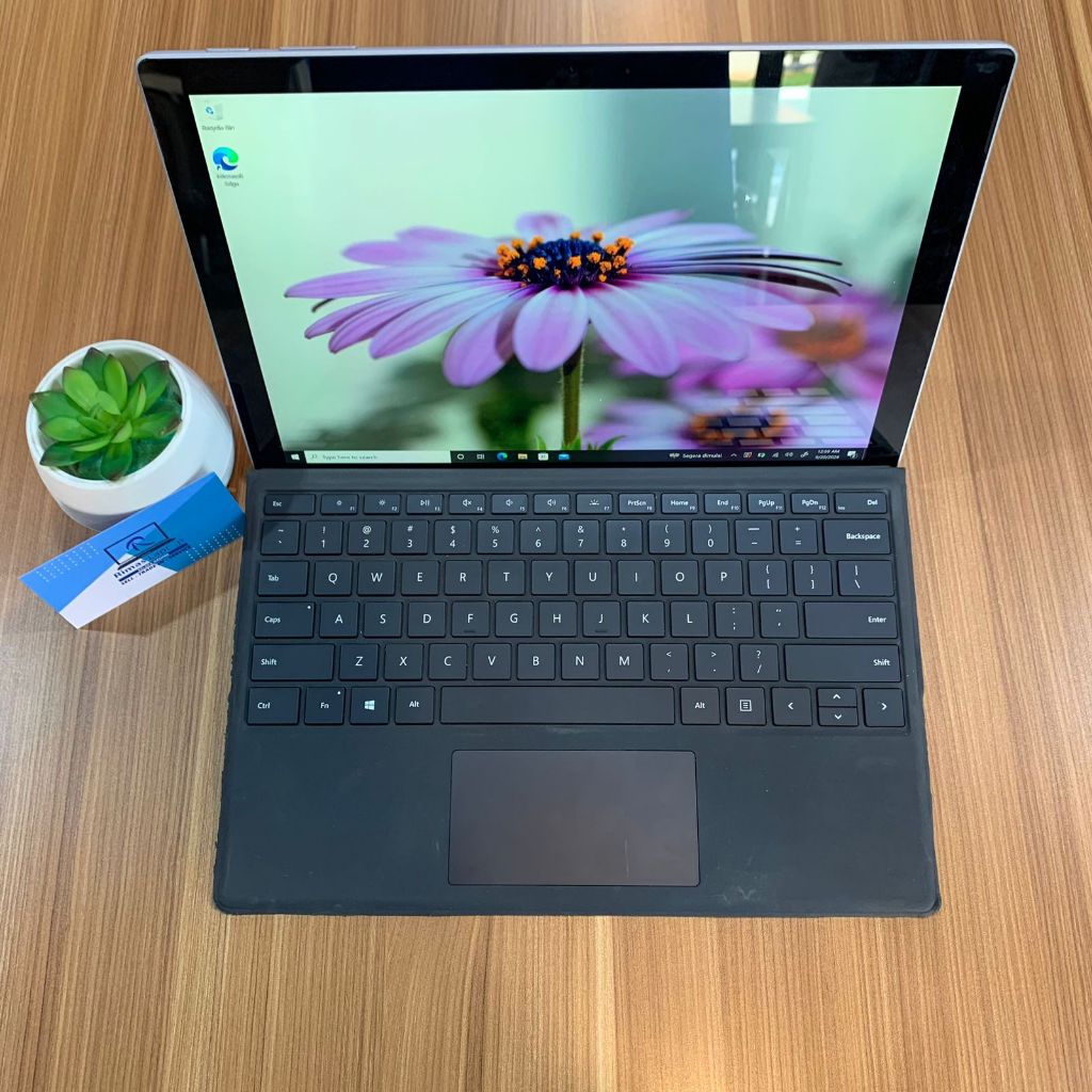 SURFACE PRO 5 CORE I5 GEN 7 RAM 8/256GB SECOND/BEKAS